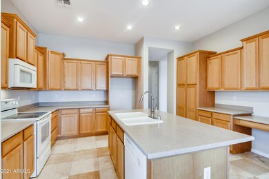 15 Kitchen