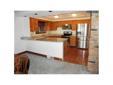 4865 E Lake Rd, Sheffield Lake, OH 44054 - photo 5