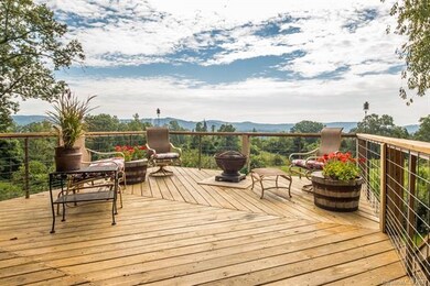 140 Dreamworks Ct, Hendersonville, NC 28792 - photo 2