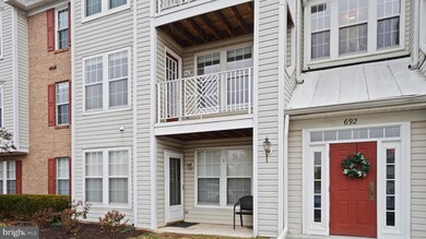 692 Winding Stream Way unit 201, Odenton, MD 21113 - photo 3
