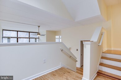 11556 Rolling Green Ct unit 101, Reston, VA 20191 - photo 6