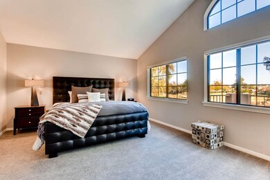 Master Bedroom(1)