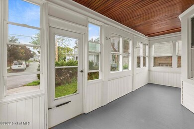 41 Hampton St, Albany, NY 12209 - photo 3