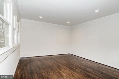 214 Highmeadow Rd, Reisterstown, MD 21136 - photo 3