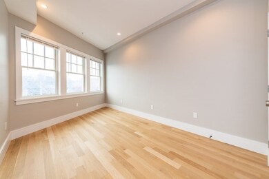 723 Centre St unit 3, Boston, MA 02130 - photo 5