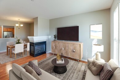 4584 Hogan Ln unit 1404, Wadsworth, IL 60083 - photo 3