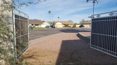 RV Gate