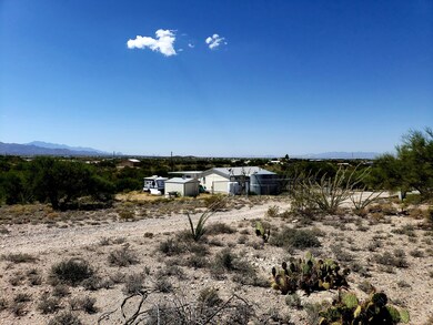 VIEW SE AT WELLSITE