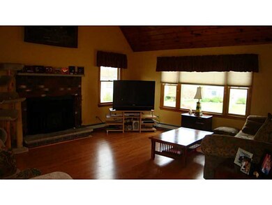 67 Windsong Rd, Cumberland, RI 02864 - photo 7