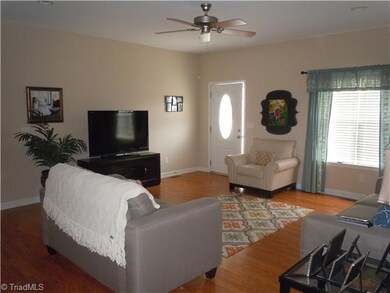 3029 Elderberry Ct, Asheboro, NC 27205 - photo 3