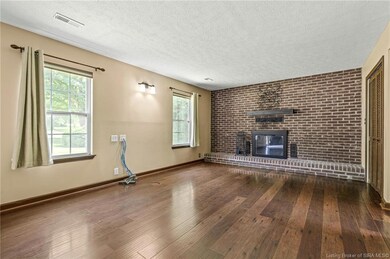 8003 Maple Grove Dr, Georgetown, IN 47122 - photo 6