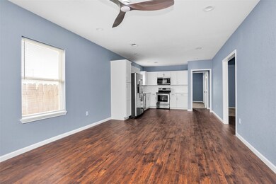 3920 Falls St, Houston, TX 77026 - photo 7