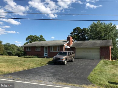 6596 Hill Rd, Fayetteville, PA 17222 - photo 2