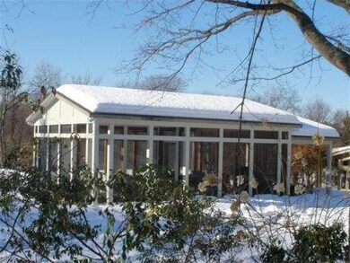 131 Middle St, Amherst, MA 01002 - photo 2