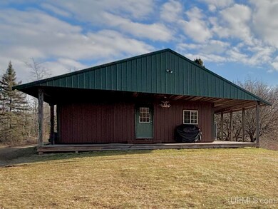 6851 Thompson 41 5 Rd, Rapid River, MI 49878 - photo 4