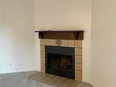 5060 Newport Cove Dr unit B, Las Vegas, NV 89119 - photo 3