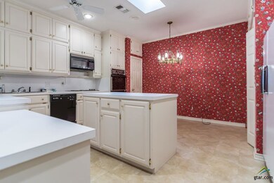 3300 Parliament Dr, Tyler, TX 75701 - photo 7