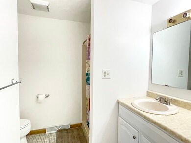 3 Franklin Square unit 3B, Randolph, MA 02368 - photo 7