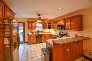 593 Wava Dr, Mount Washington, KY 40047 - photo 5