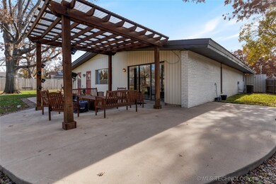 7077 E 53rd St, Tulsa, OK 74145 - photo 4