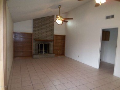 family room emelita
