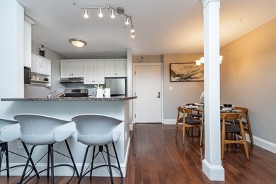 Parris Landing unit 5205, Charlestown, MA 02129 - photo 4