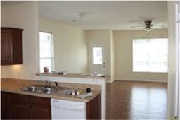 425 Timkin Rd unit A, Tomball, TX 77375 - photo 5