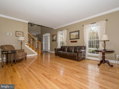 2714 Howard Grove Rd, Davidsonville, MD 21035 - photo 4