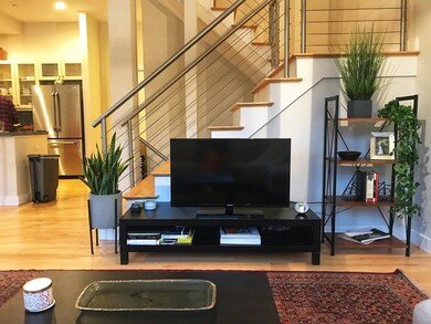 72 Hamilton St unit 5, Cambridge, MA 02139 - photo 4