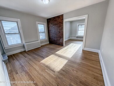 1515 Myrtle St, Scranton, PA 18510 - photo 6
