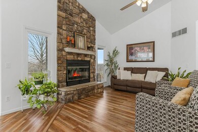 404 NW 1121st Rd, Centerview, MO 64019 - photo 4