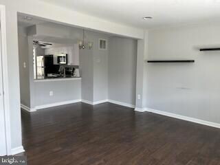 5922 Rowanberry Dr, Elkridge, MD 21075 - photo 4