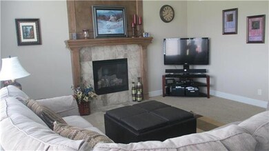 803 S Washington St, Raymore, MO 64083 - photo 4