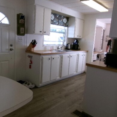 7100 Ulmerton Rd unit Lot 840, Largo, FL 33771 - photo 3