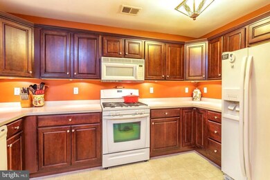 69 Highbridge Ln, West Deptford, NJ 08086 - photo 7