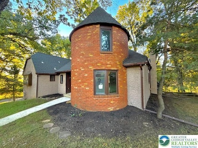 1024 E Elm St, Allentown, PA 18109 - photo 2