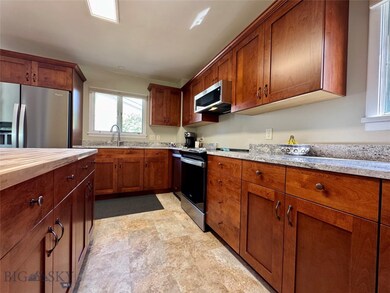 Gorgeous Brand new Kitchen