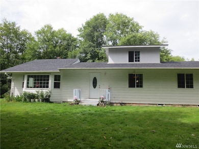 3111 E Grapeview Loop Rd, Grapeview, WA 98546 - photo 2