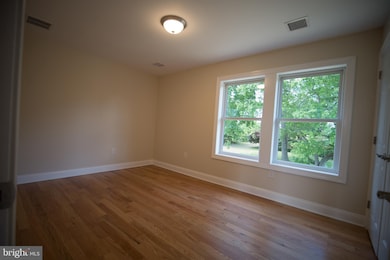 396 S Post Rd, Princeton Junction, NJ 08550 - photo 3