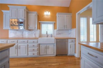 17908 E 29th St S, Independence, MO 64057 - photo 7