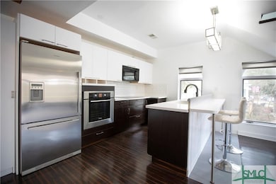 301 E Huntingdon St unit B, Savannah, GA 31401 - photo 6