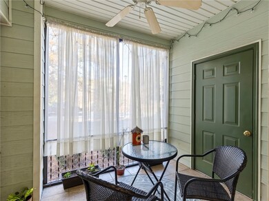 447 W Longleaf Dr unit 203, Auburn, AL 36832 - photo 2