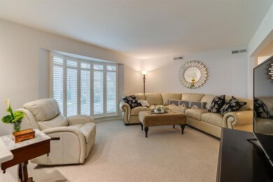 Large livingroom