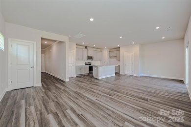 1313 30th Street Ln NE, Conover, NC 28613 - photo 5