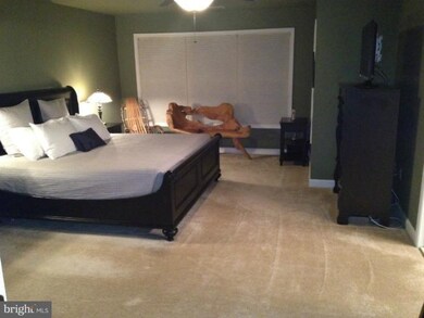 16450 Steerage Cir, Woodbridge, VA 22191 - photo 4