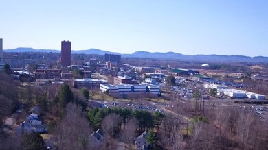 26 Valley Ln, Amherst, MA 01002 - photo 2