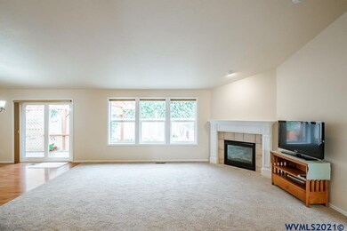 1917 Summerfield Ct SW, Albany, OR 97321 - photo 5