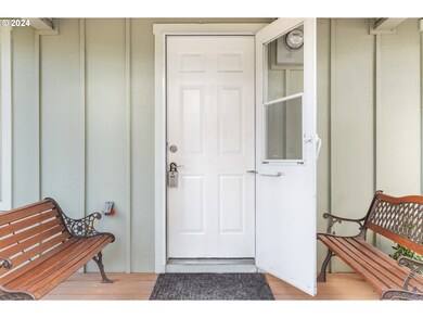 2035 SW 198th Ave, Beaverton, OR 97006 - photo 6