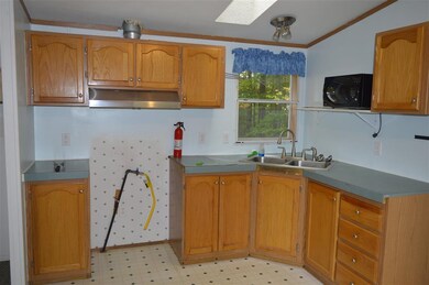 15 Page St, Plymouth, NH 03264 - photo 7