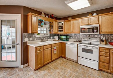 2923 Woodhaven Dr, Asheboro, NC 27205 - photo 6